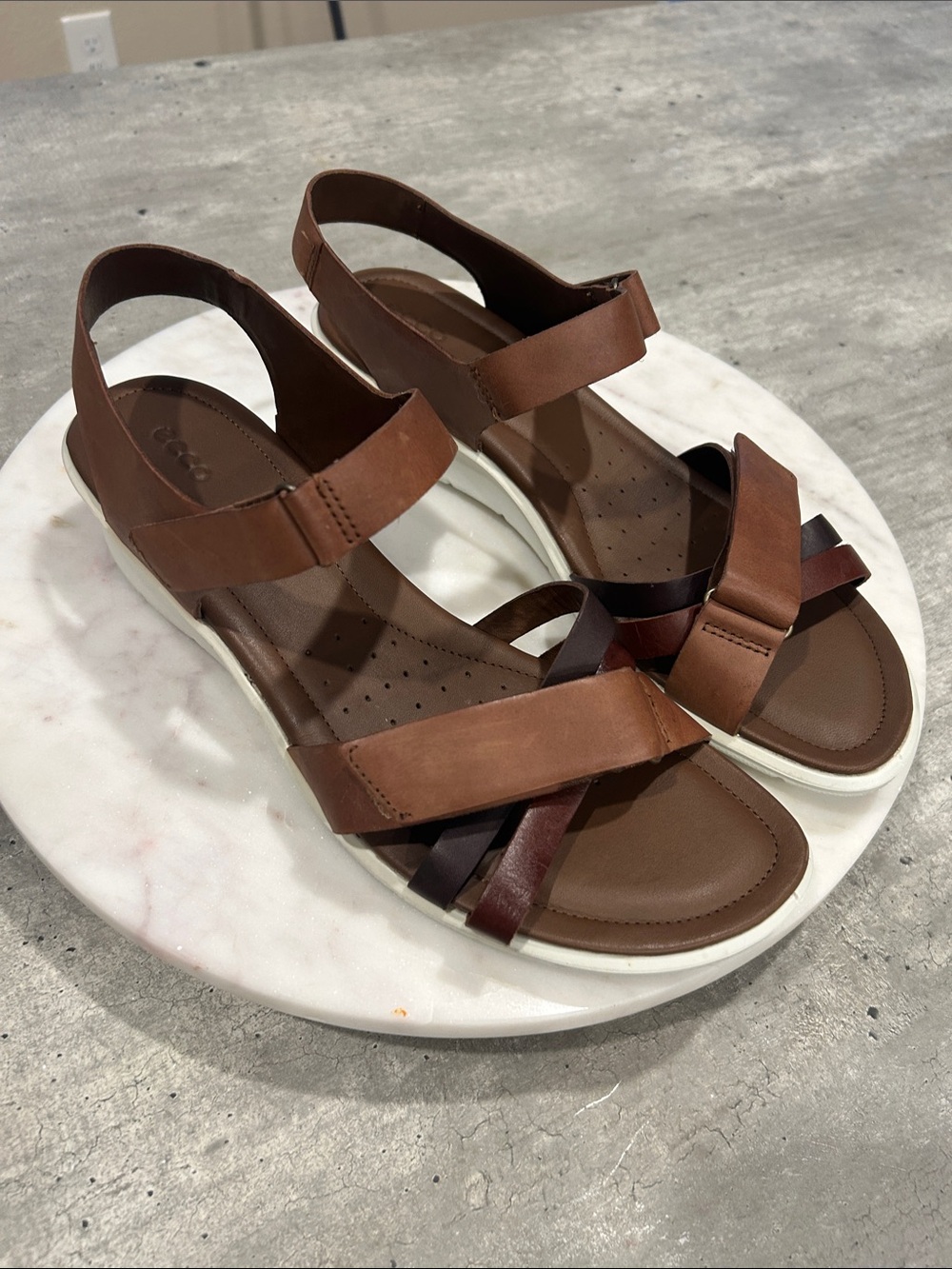 Ecco Felicia Brown Leather Strappy Comfort Sandals size 11
